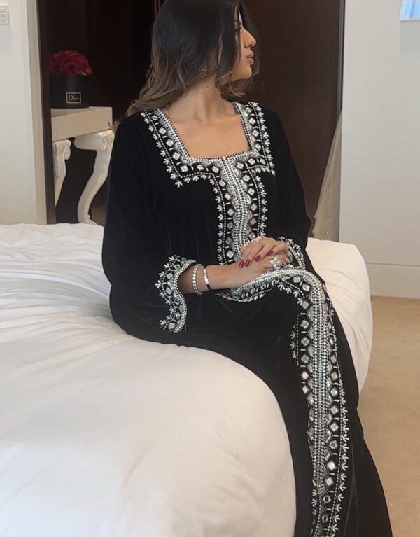 Black velvet khaliji dress